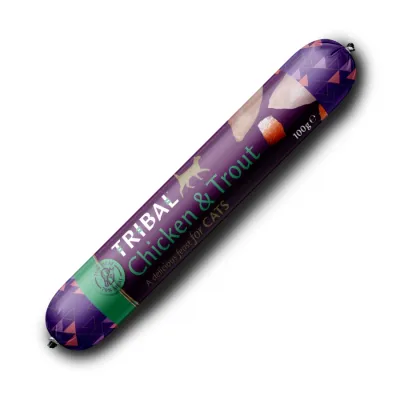 Tribal dla kota - kiełbasa z mięsa kurczaka z pstrągiem